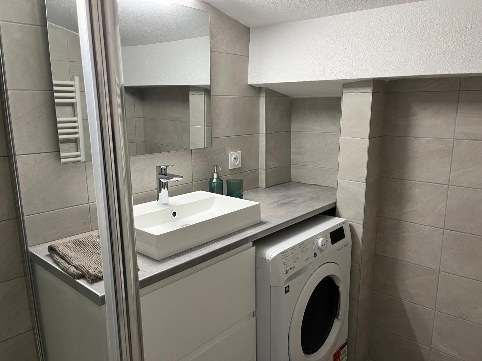 Appartement T3 Independant La Garde  Exterior photo